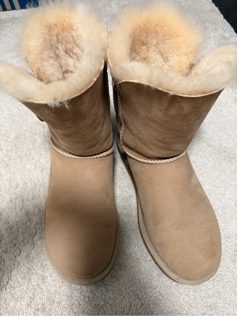 Uggs-Women's Shearling-Lined Mid-Calf Boots in Tan